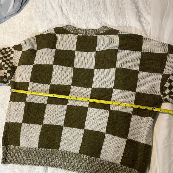 Checkered cardigan - Picture 11 of 11
